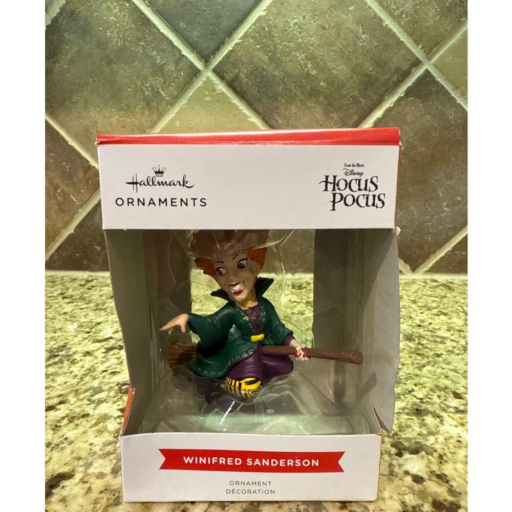 New Hallmark Disney Hocus Pocus Winifred Sanderson Christmas Halloween Ornament